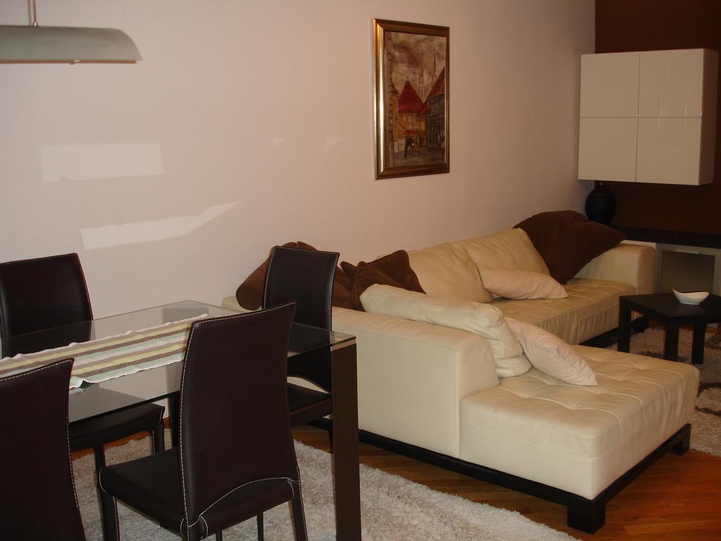 Apartment Ina ซาเกร็บ ห้อง รูปภาพ